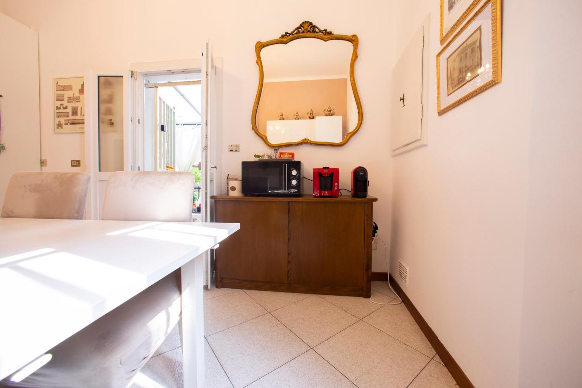 Getthekey Alberti Bologna Exterior photo